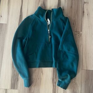 Lululemon hoodie - cropped